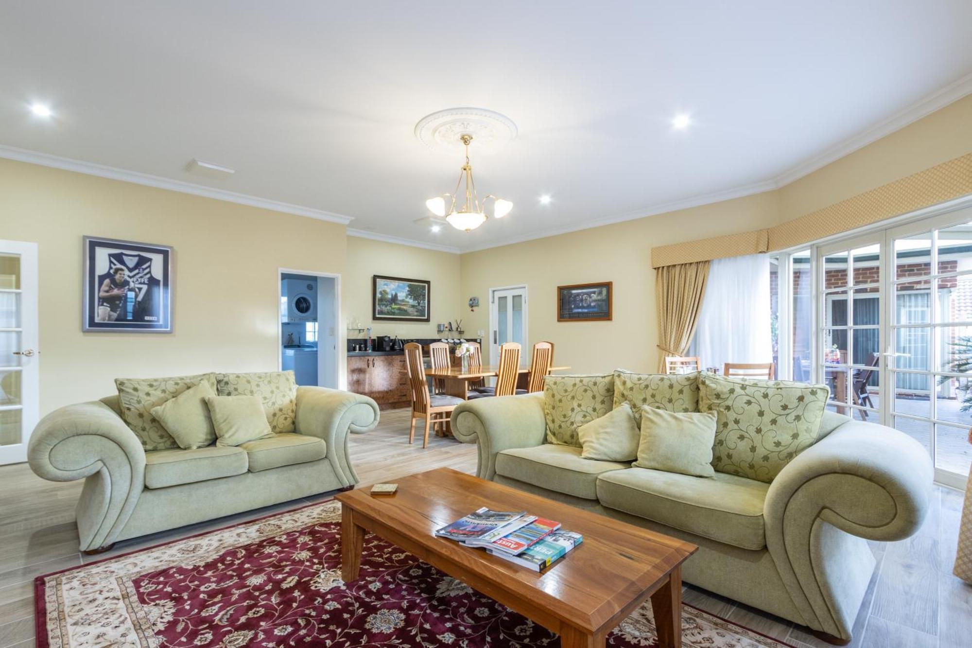 Durham Lodge Bed & Breakfast Перт Екстер'єр фото